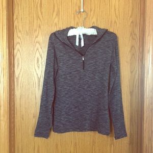 Columbia black/gray quarter zip shirt.